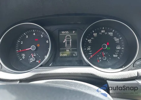 2017 Volkswagen Passat 1.8T R-Line из США, поврежденный, VIN 1VWDT7A3XHC050311